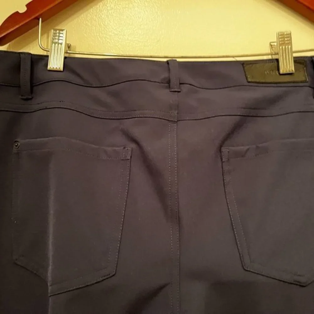DKNY Navy Pants – New With Tags‎ – Size 12